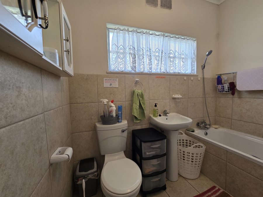 To Let 3 Bedroom Property for Rent in Port Alfred Eastern Cape